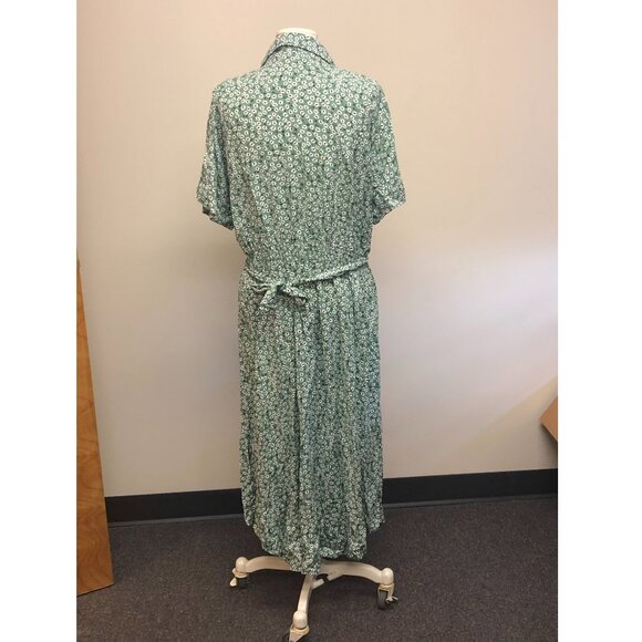 Shortsleeve Button-up Green Floral Midi Dress - Picture 6 of 8